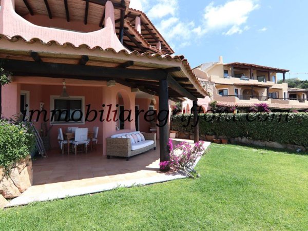 appartamento in vendita ad Arzachena in zona Porto Cervo