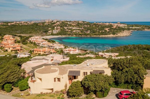 appartamento in vendita ad Arzachena in zona Porto Cervo