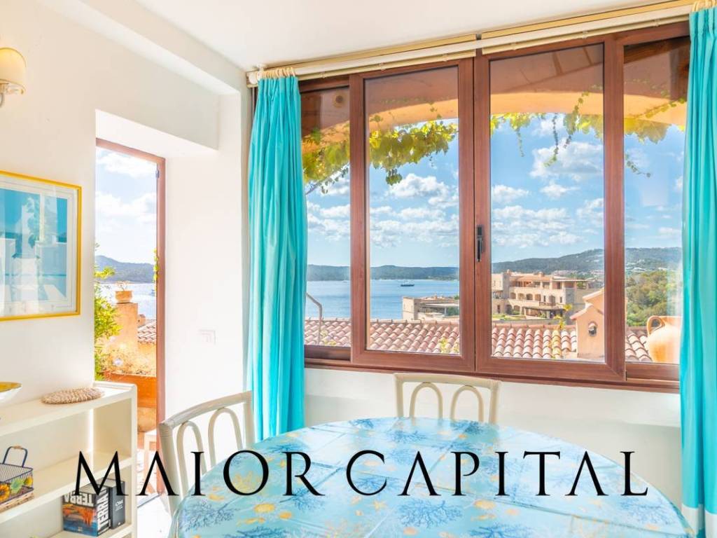 appartamento in vendita ad Arzachena in zona Porto Cervo