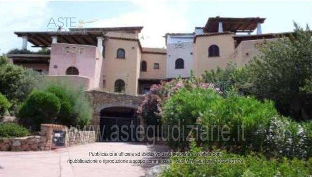 appartamento in vendita ad Arzachena