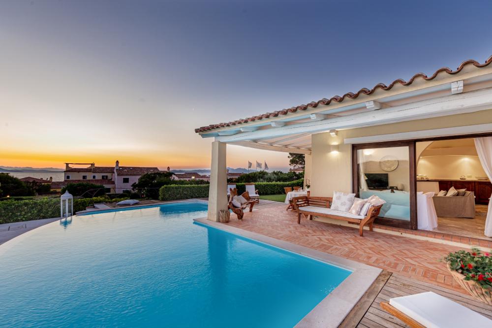 casa indipendente in vendita ad Arzachena in zona Porto Cervo