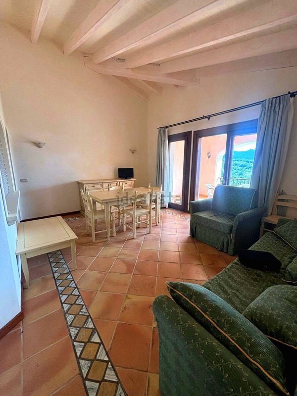 appartamento in vendita ad Arzachena