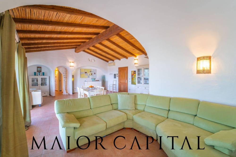 casa indipendente in vendita ad Arzachena in zona Porto Cervo