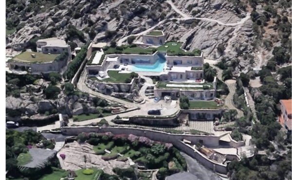 villa in vendita ad Arzachena in zona Porto Cervo