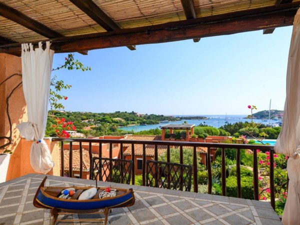 appartamento in vendita ad Arzachena in zona Porto Cervo