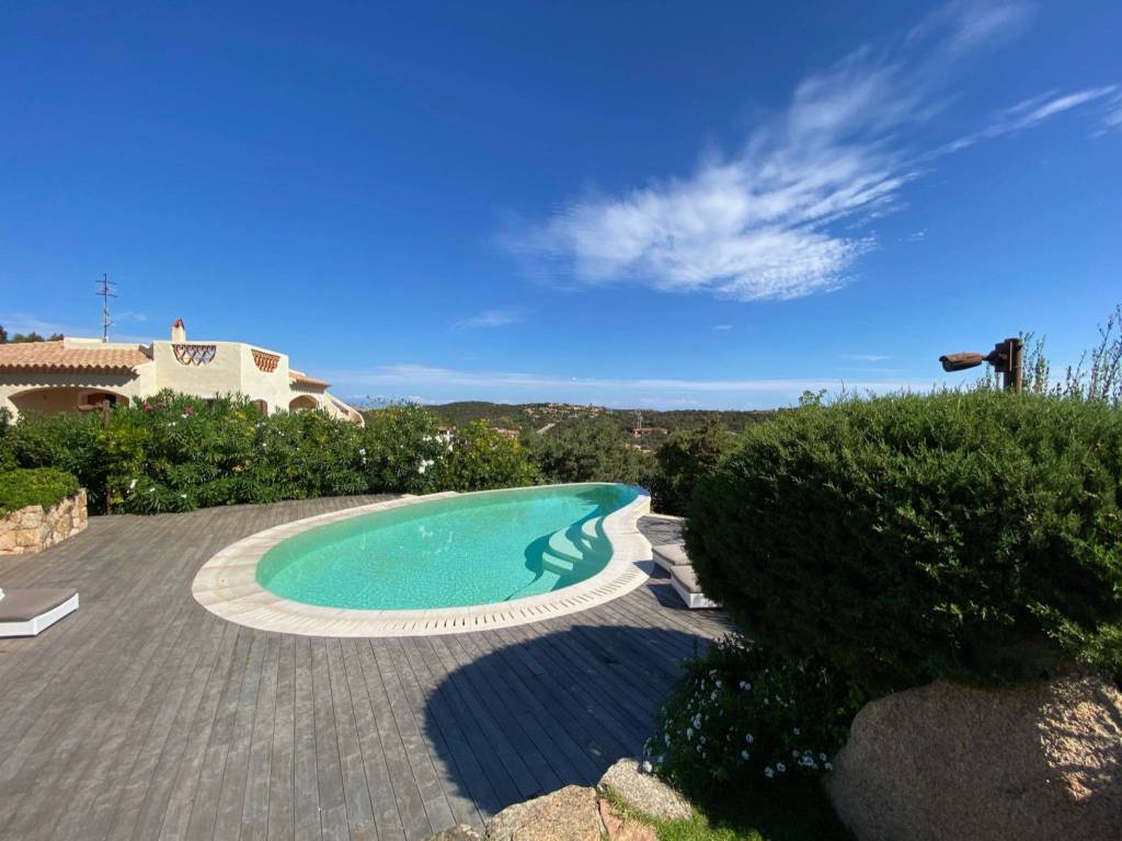 casa indipendente in vendita ad Arzachena in zona Porto Cervo