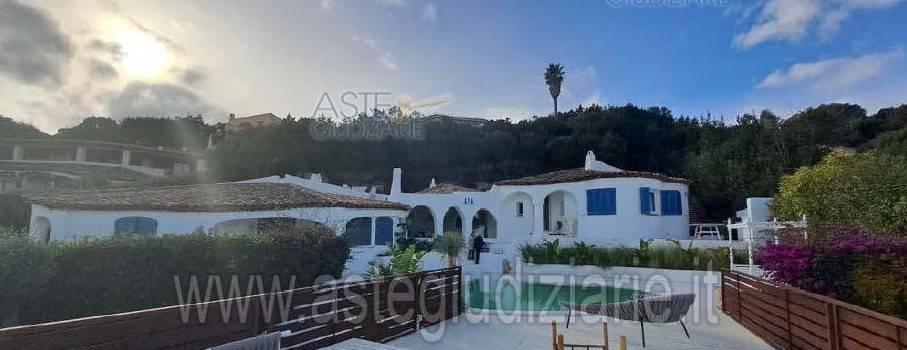 casa indipendente in vendita ad Arzachena in zona Porto Cervo