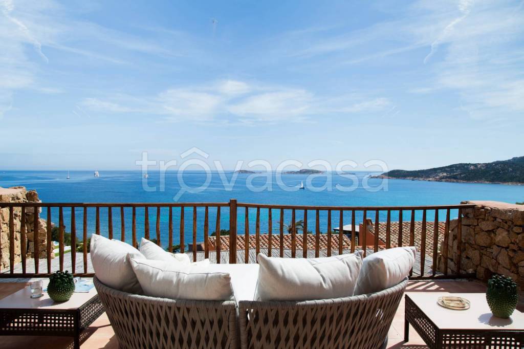 casa indipendente in vendita ad Arzachena