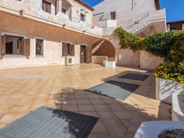 appartamento in vendita ad Arzachena in zona Porto Cervo