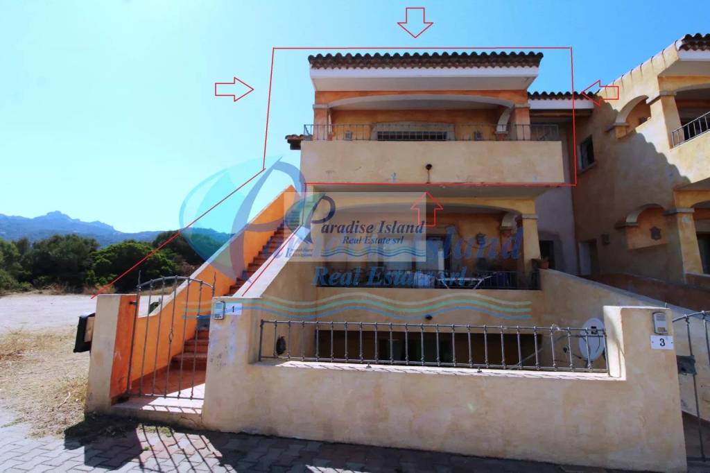 appartamento in vendita ad Arzachena in zona Cannigione