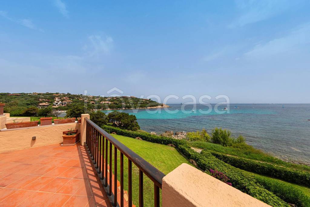 appartamento in vendita ad Arzachena in zona Porto Cervo