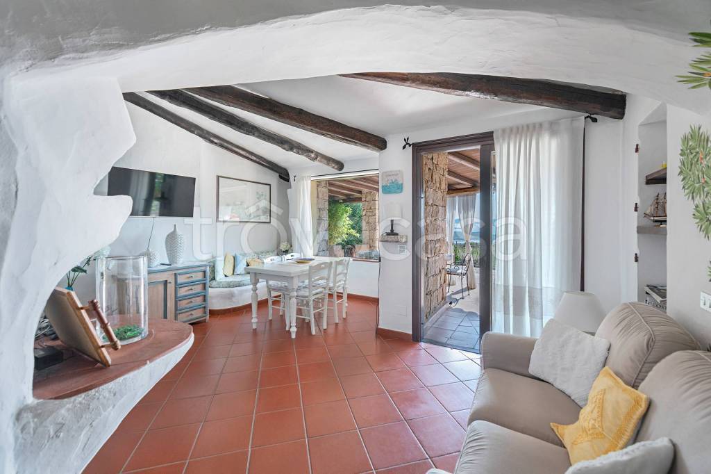 casa indipendente in vendita ad Arzachena