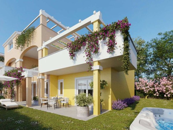 appartamento in vendita ad Arzachena