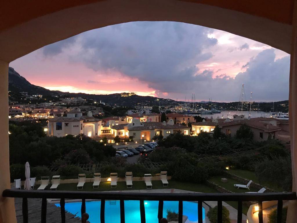 appartamento in vendita ad Arzachena in zona Porto Cervo