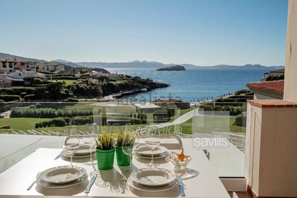 appartamento in vendita ad Arzachena in zona Porto Cervo