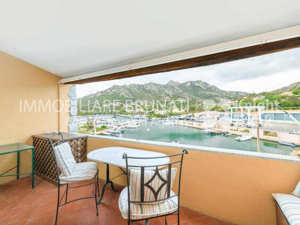 appartamento in vendita ad Arzachena in zona Porto Cervo