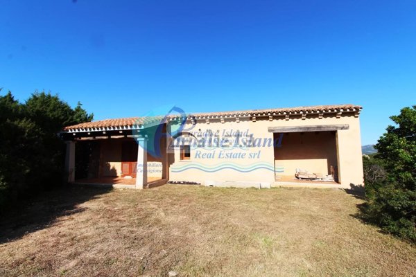 casa indipendente in vendita ad Arzachena