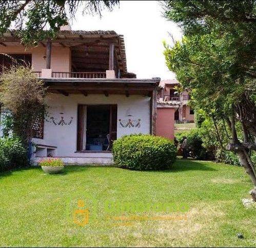 appartamento in vendita ad Arzachena