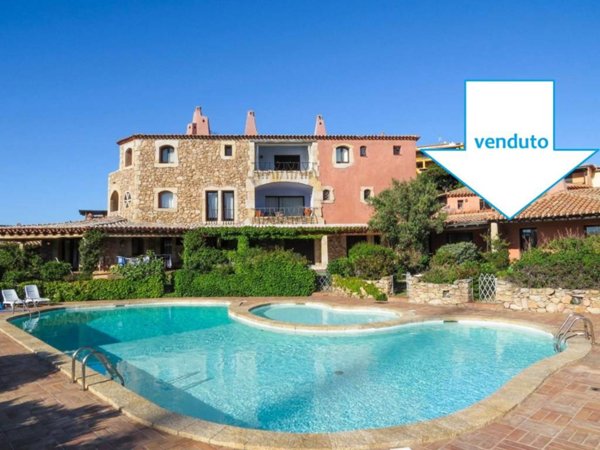 appartamento in vendita ad Arzachena in zona Porto Cervo