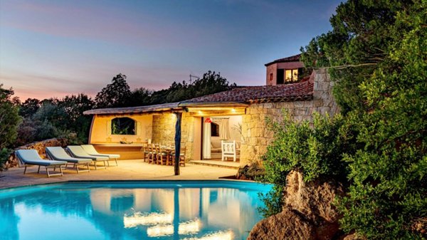 casa indipendente in vendita ad Arzachena in zona Porto Cervo