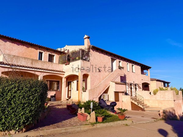 appartamento in vendita ad Arzachena in zona Porto Cervo