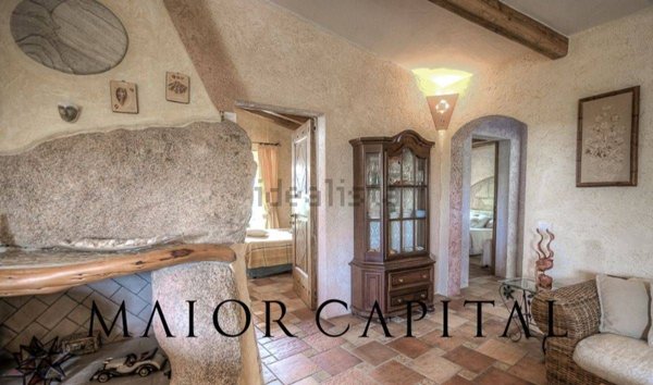 casa indipendente in vendita ad Arzachena in zona Porto Cervo