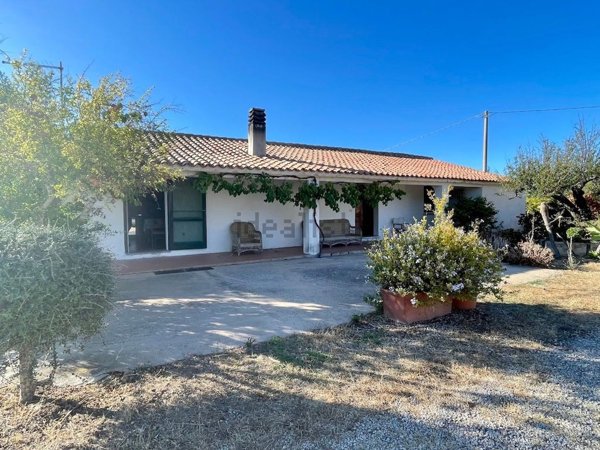 casale in vendita ad Arzachena