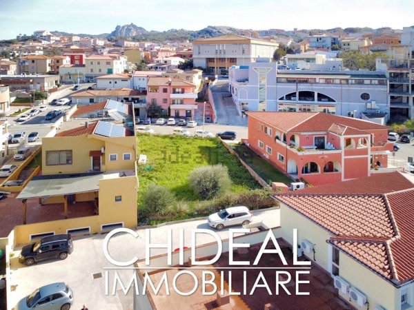 terreno edificabile in vendita ad Arzachena