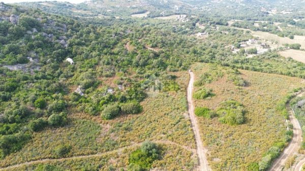 terreno agricolo in vendita ad Arzachena in zona Cannigione