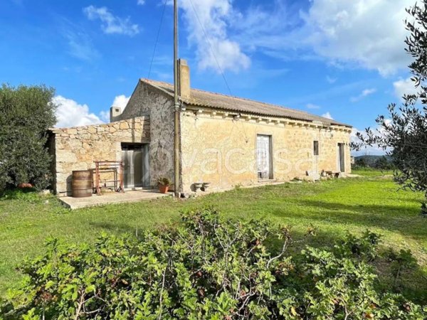 casa indipendente in vendita ad Arzachena