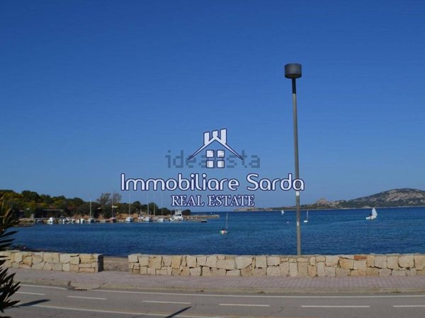 terreno edificabile in vendita ad Arzachena in zona Cannigione