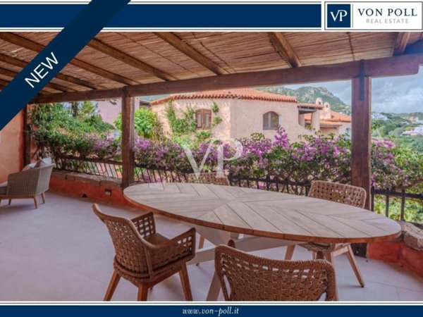 appartamento in vendita ad Arzachena in zona Porto Cervo