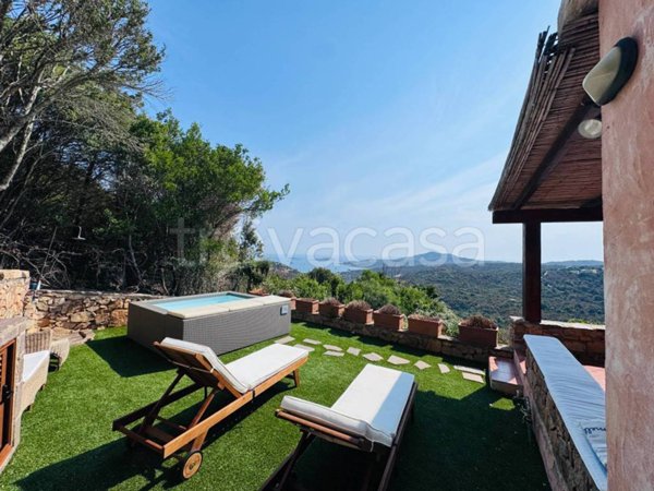 casa indipendente in vendita ad Arzachena in zona Porto Cervo