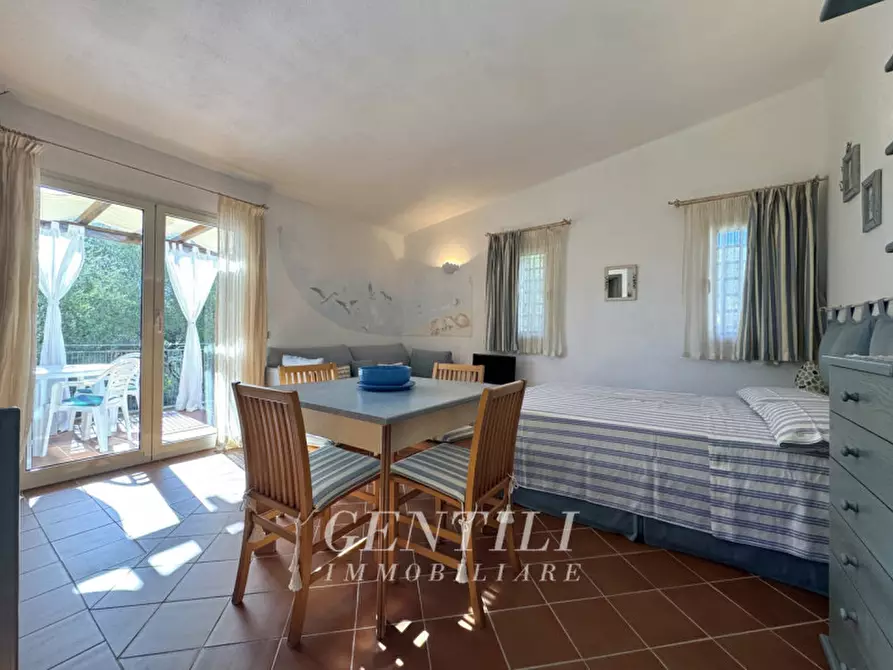 appartamento in vendita ad Arzachena in zona Baja Sardinia