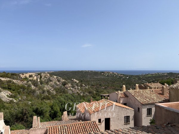 appartamento in vendita ad Arzachena in zona Porto Cervo
