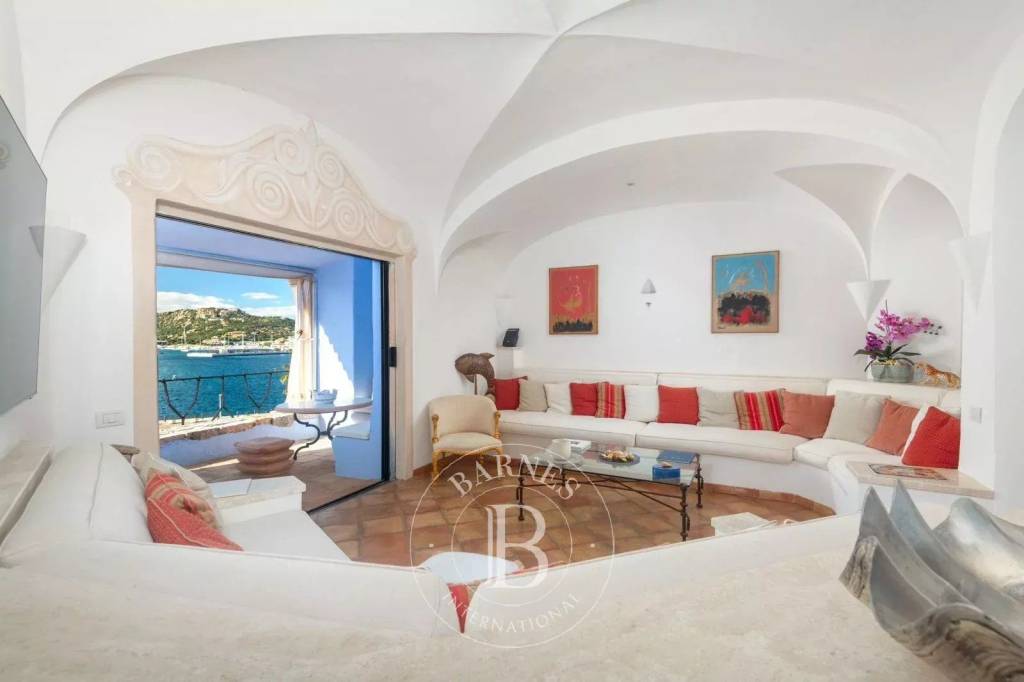 appartamento in vendita ad Arzachena in zona Porto Cervo