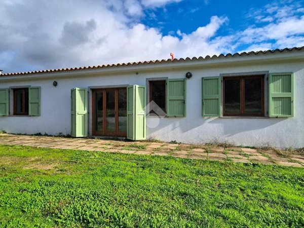 casa indipendente in vendita ad Arzachena