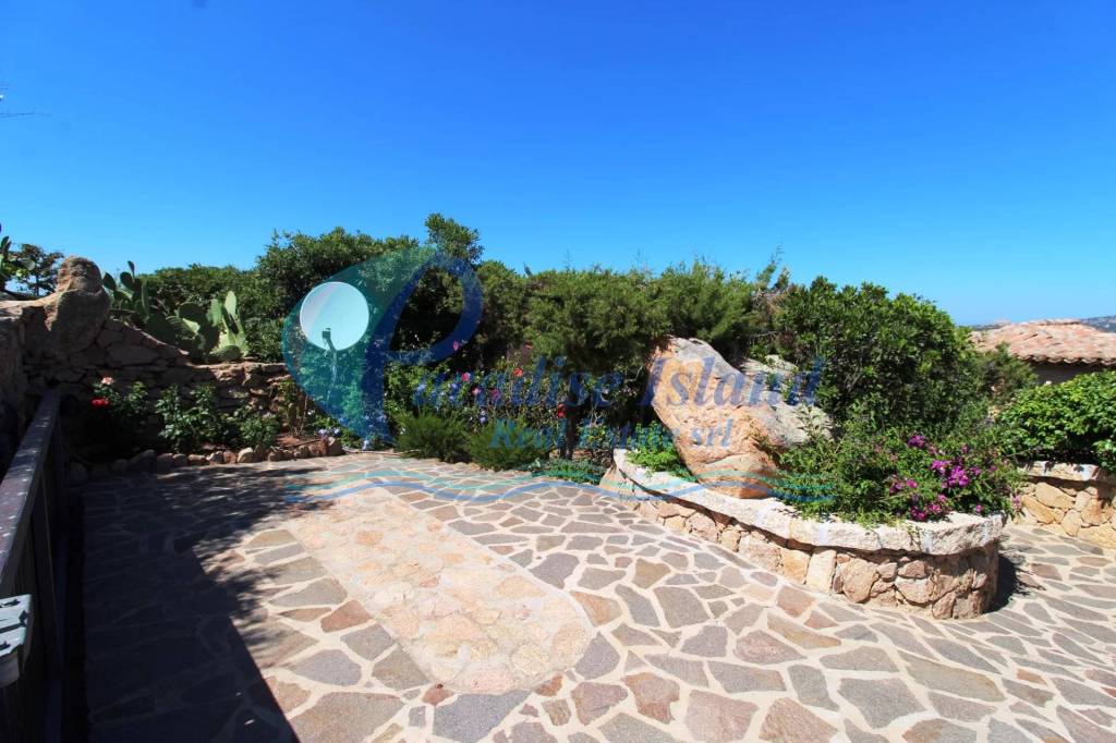 casa indipendente in vendita ad Arzachena