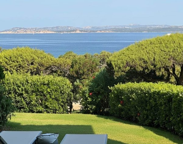 appartamento in vendita ad Arzachena
