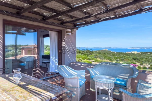 appartamento in vendita ad Arzachena