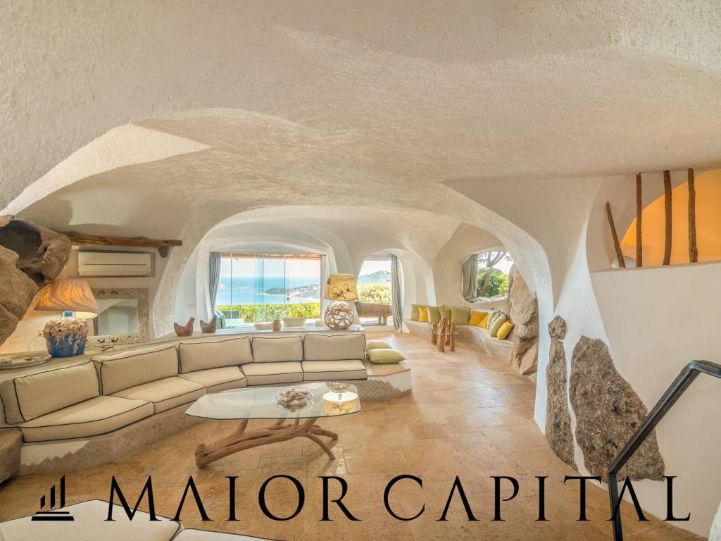 casa indipendente in vendita ad Arzachena in zona Porto Cervo