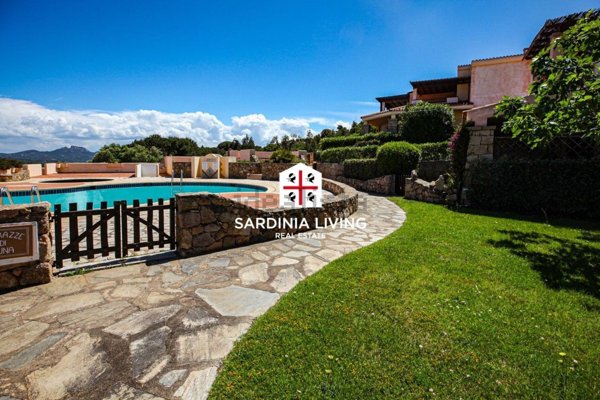 appartamento in vendita ad Arzachena in zona Cannigione