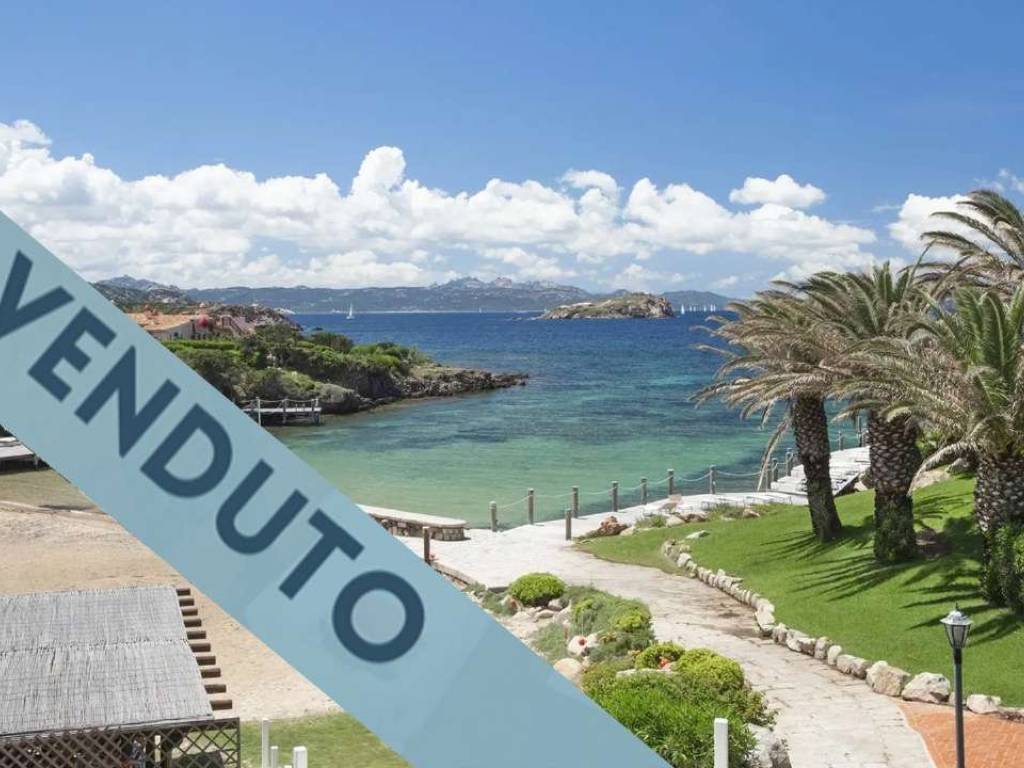 appartamento in vendita ad Arzachena in zona Porto Cervo