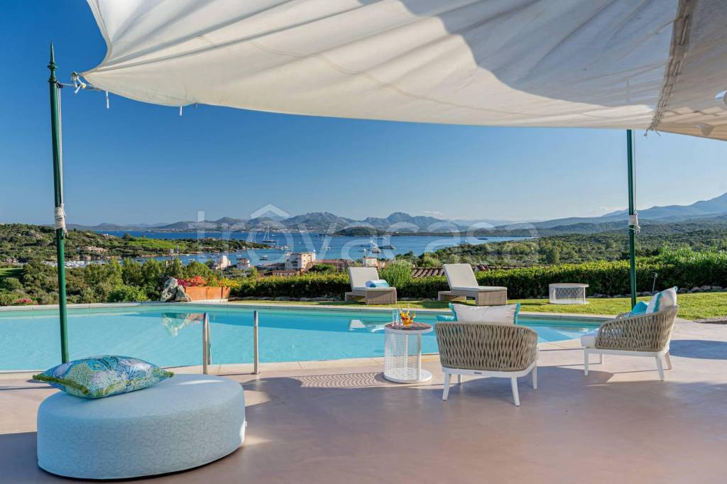 casa indipendente in vendita ad Arzachena in zona Porto Cervo
