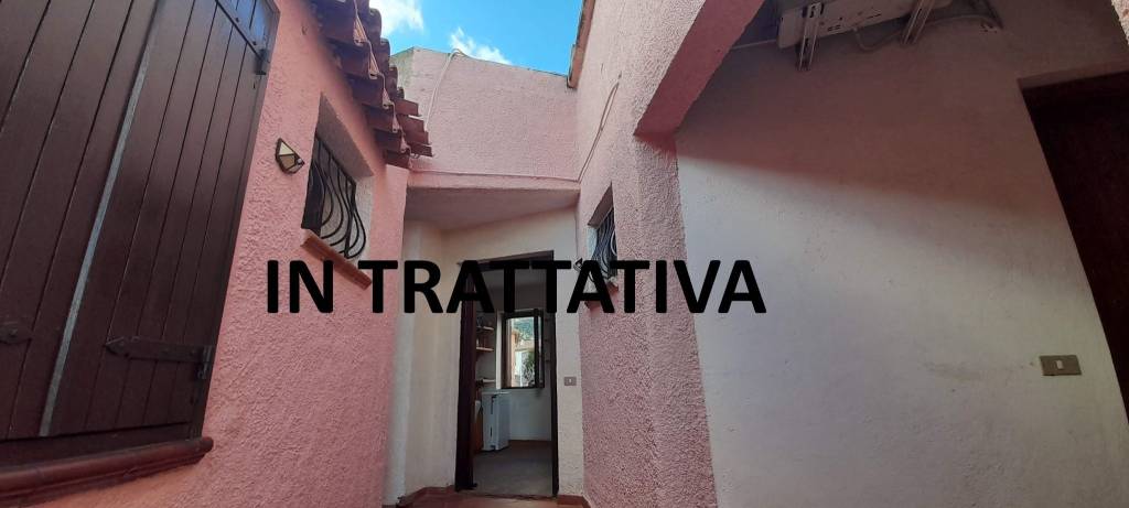 appartamento in vendita ad Arzachena in zona Cannigione