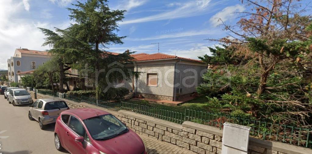 casa indipendente in vendita ad Arzachena