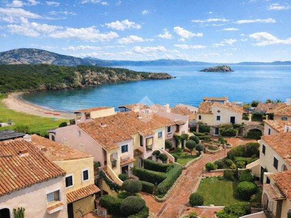 appartamento in vendita ad Arzachena in zona Porto Cervo