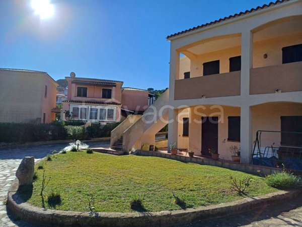 appartamento in vendita ad Arzachena