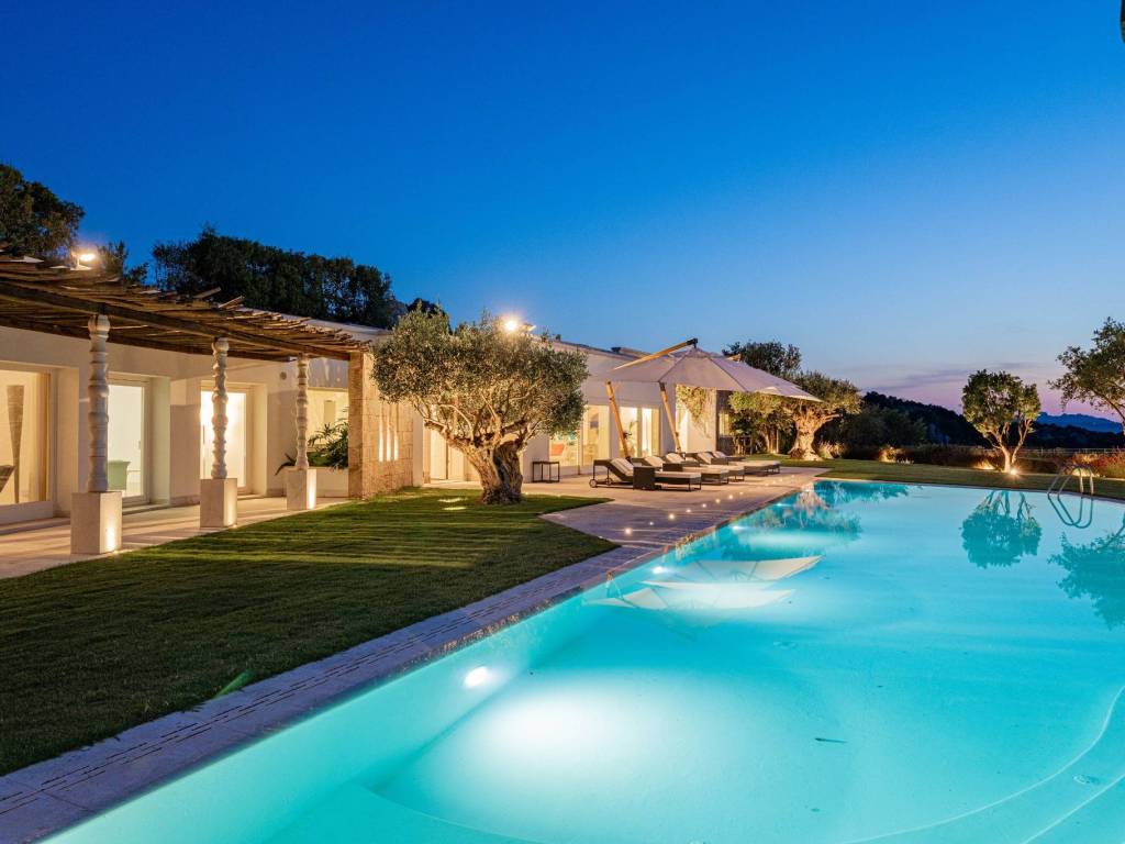 casa indipendente in vendita ad Arzachena in zona Porto Cervo