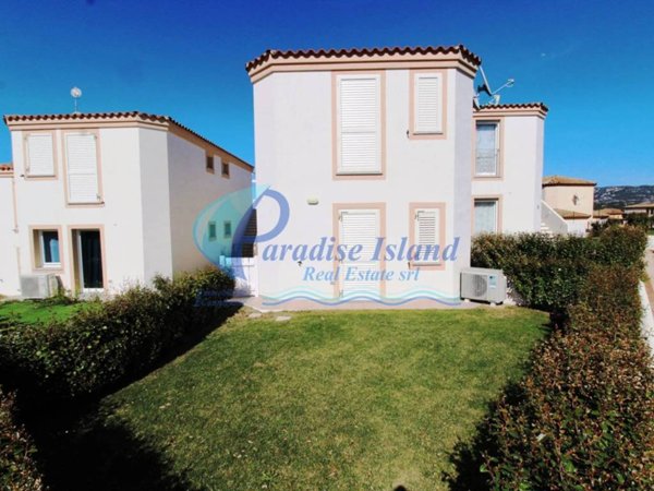 appartamento in vendita ad Arzachena in zona Cannigione